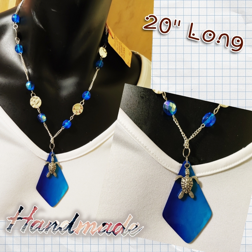 New w/ tags Hand Crafted Sea Ocean Themed Necklace